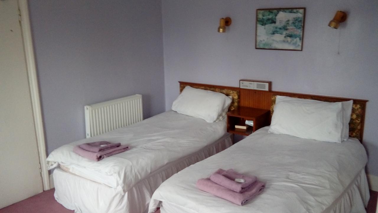 Neuadd Arms Hotel Llanwrtyd Wells Ngoại thất bức ảnh